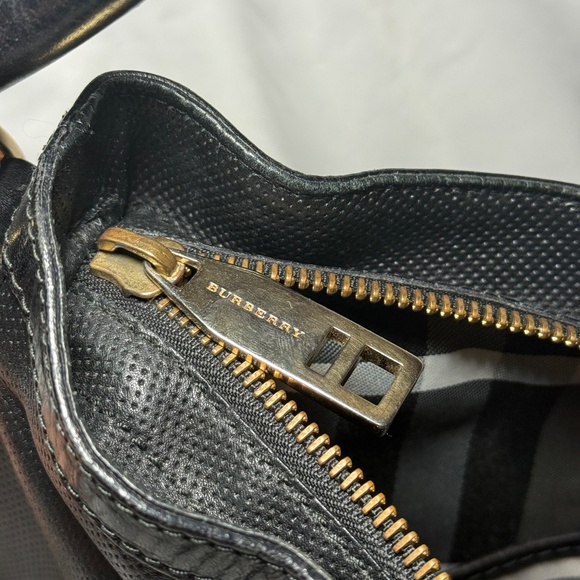 Burberry Women’s Leather Hobo Bag Black Luxury Designer Purse - Picture 9 of 9